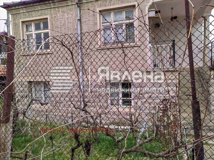 Продава КЪЩА, с. Росен, област Бургас, снимка 1 - Къщи - 44674976