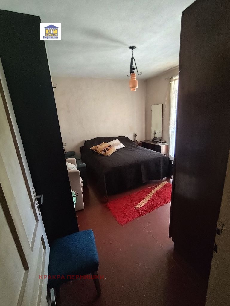 Продава  Къща град Перник , Могиличе , 108 кв.м | 45962679 - изображение [6]