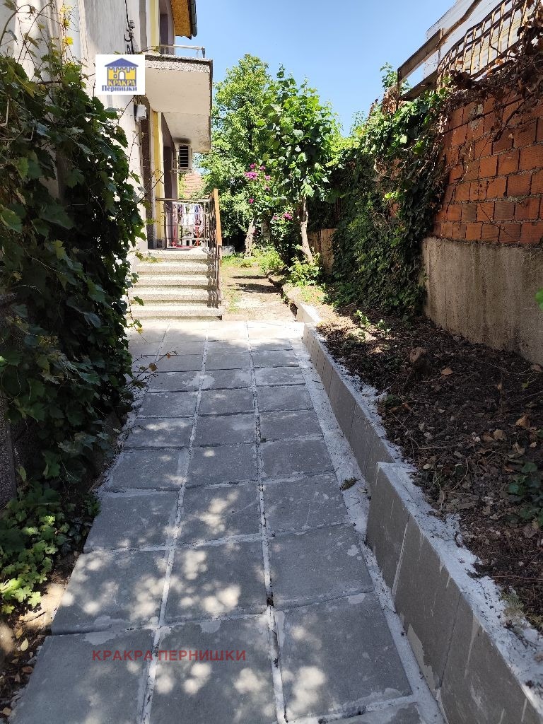 Продава  Къща град Перник , Могиличе , 108 кв.м | 45962679 - изображение [4]
