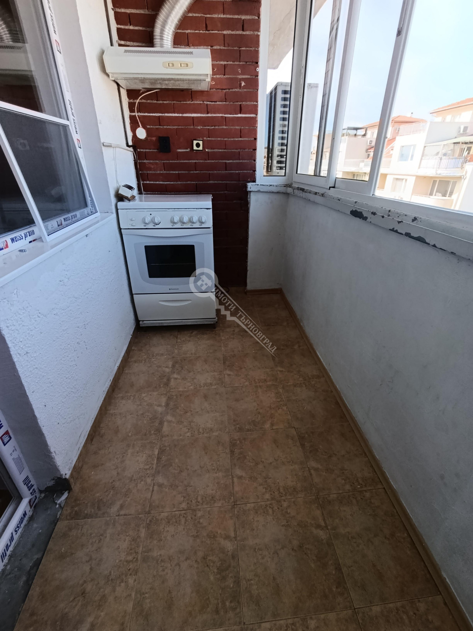 Продава 4-СТАЕН, гр. Велико Търново, Колю Фичето, снимка 3 - Апартаменти - 53768800