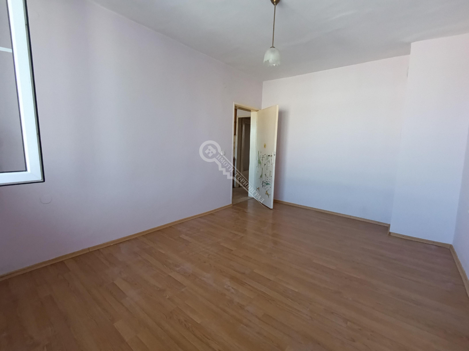 Продава 4-СТАЕН, гр. Велико Търново, Колю Фичето, снимка 5 - Апартаменти - 53768800