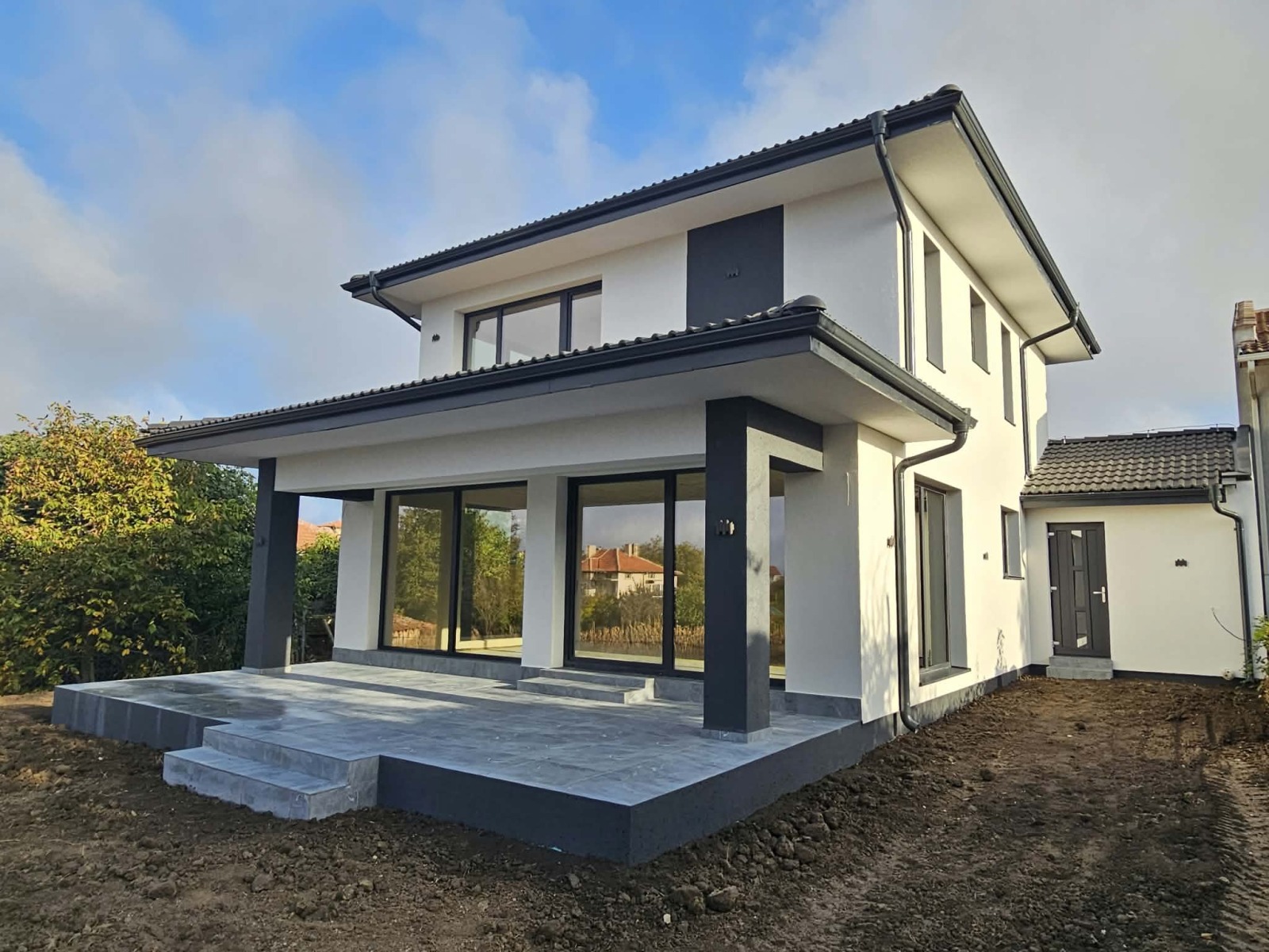 Продава КЪЩА, гр. Бяла, област Варна