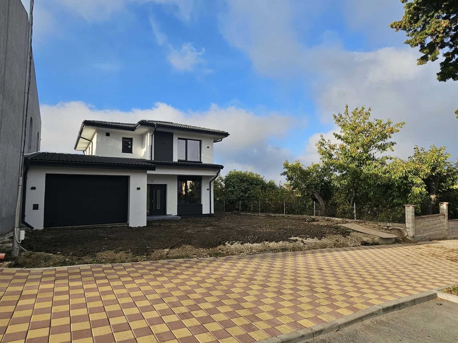 Продава КЪЩА, гр. Бяла, област Варна, снимка 7 - Къщи - 56316002