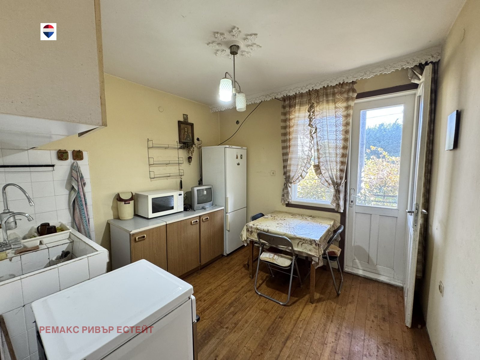 Продава КЪЩА, с. Червена вода, област Русе, снимка 4 - Къщи - 55938351
