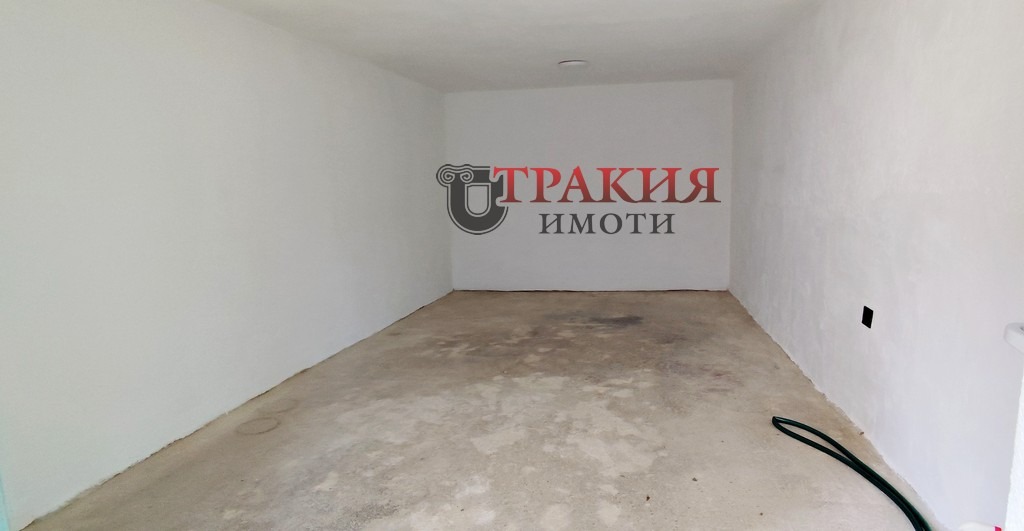 Продава ГАРАЖ, ПАРКОМЯСТО, гр. Стара Загора, Център, снимка 2 - Гаражи и паркоместа - 54615019