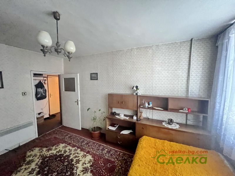 Продава  1-стаен град Габрово , Младост , 43 кв.м | 53546537 - изображение [3]