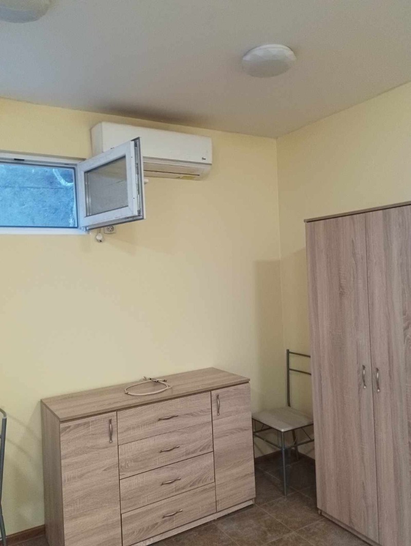 Продава  1-стаен град Плевен , Идеален център , 39 кв.м | 92745960 - изображение [3]