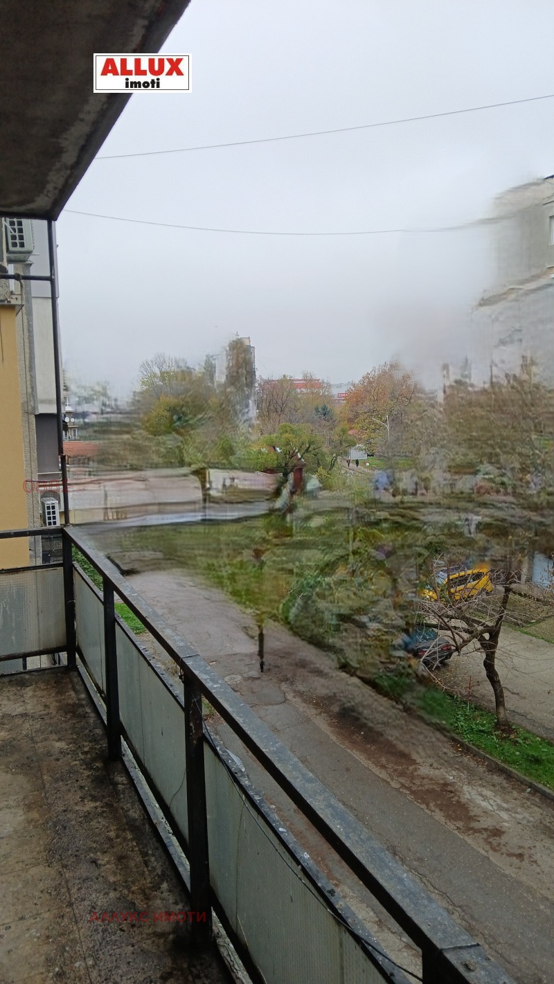 Продава 3-СТАЕН, гр. Русе, Здравец Изток, снимка 2 - Апартаменти - 53018158