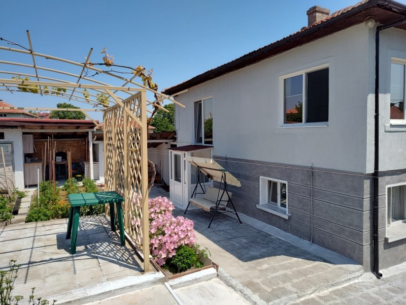 Na prodej  Dům oblast Varna , Bjala , 186 m2 | 80324715 - obraz [2]