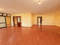Продава  Многостаен град Варна , Окръжна болница-Генерали , 220 кв.м | 98339432 - изображение [3]