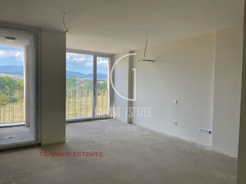 Продава  2-стаен, град София, Люлин 5 •  137 000 € • ID 47588853 — holmes.bg - [1] 