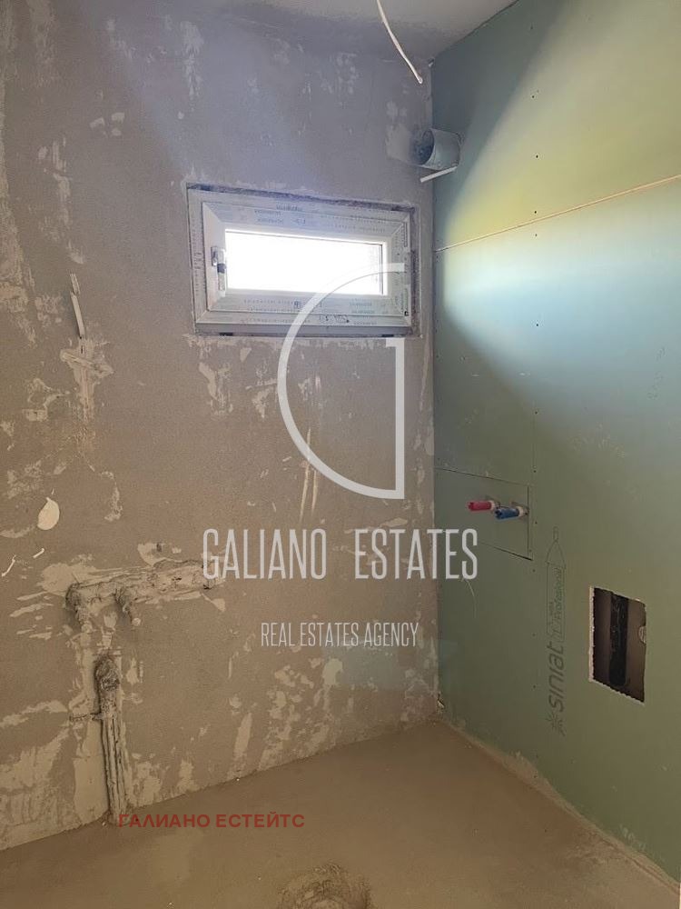 Til salgs  1 soverom Sofia , Ljulin 5 , 67 kvm | 61402376 - bilde [3]