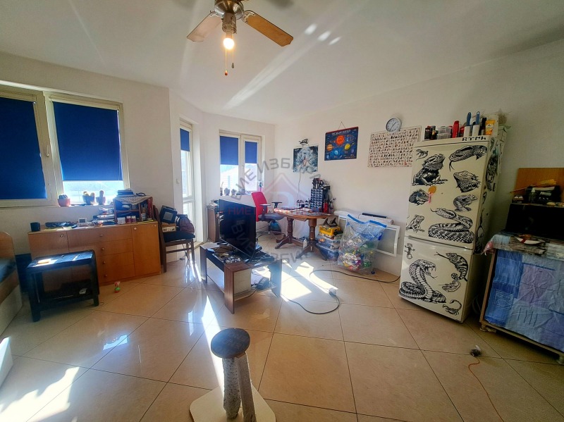 Продава 2-СТАЕН, гр. Варна, Аспарухово, снимка 2 - Апартаменти - 52627340