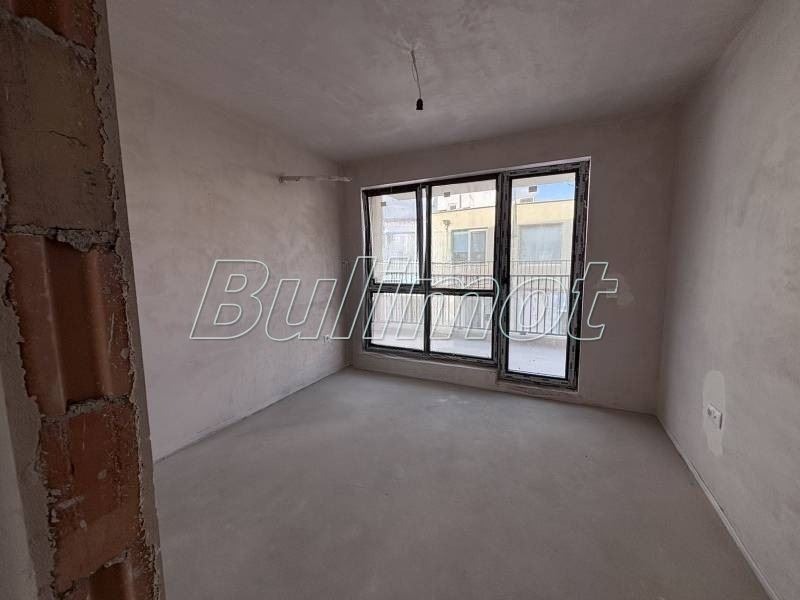 Продава 3-СТАЕН, гр. Варна, Бриз, снимка 2 - Апартаменти - 52872274