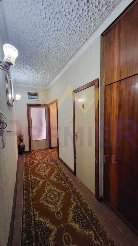 Продава 3-СТАЕН, гр. Пловдив, Тракия