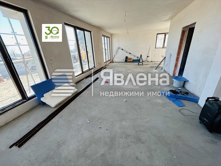 Продава КЪЩА, гр. Варна, м-т Акчелар, снимка 6 - Къщи - 48972174