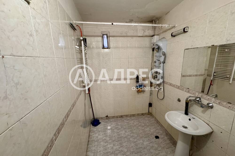 Продава КЪЩА, гр. София, Суходол, снимка 6 - Къщи - 55188945