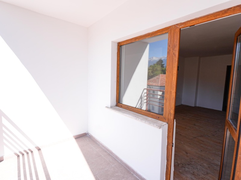 Продава  4-стаен област Благоевград , гр. Разлог , 136 кв.м | 90154550 - изображение [12]