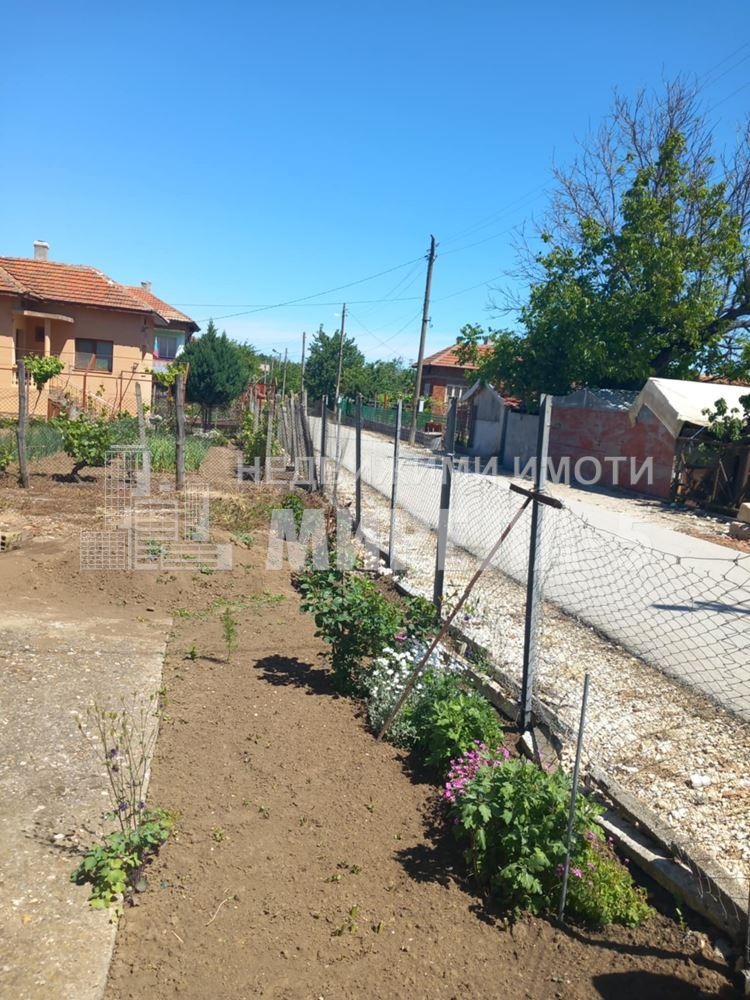 In vendita  Casa regione Silistra , Staro selo , 260 mq | 27399895 - Immagine [9]