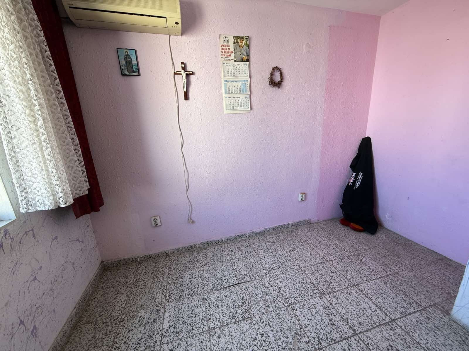 Продава 3-СТАЕН, гр. Бургас, Възраждане, снимка 3 - Апартаменти - 54343511