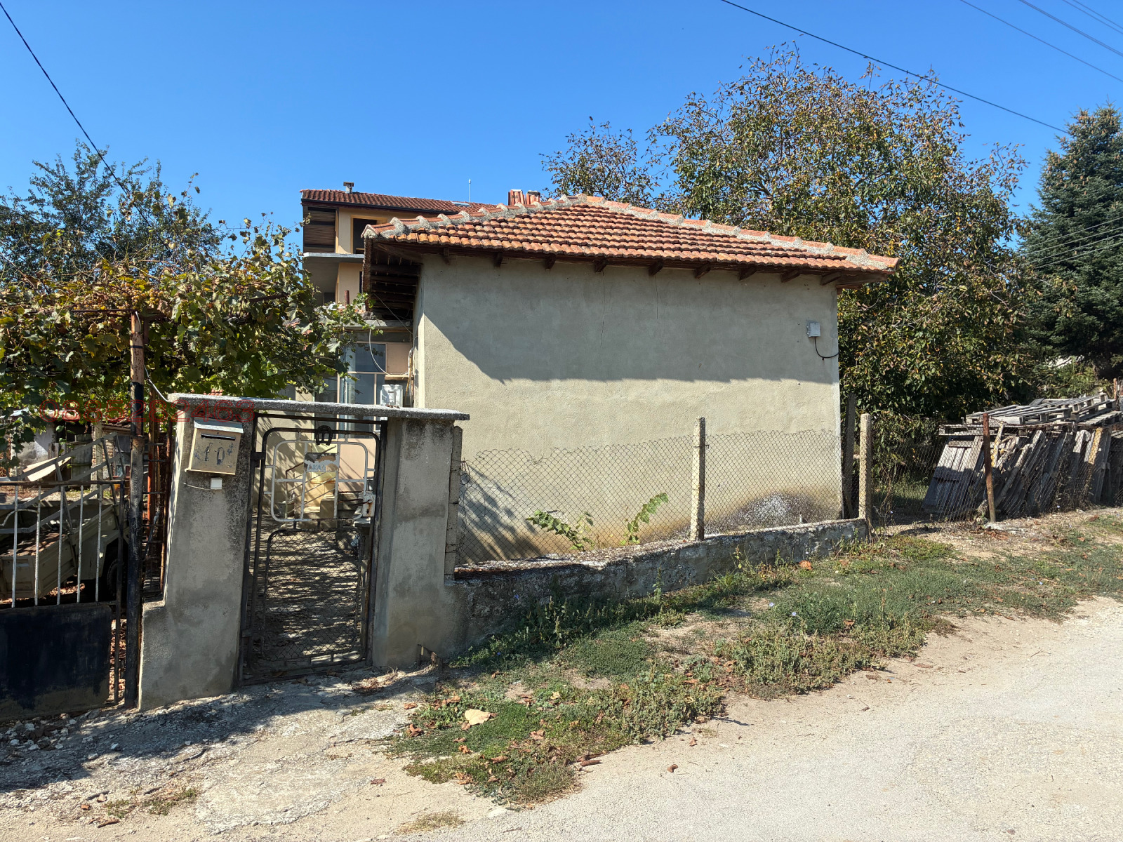 Продава КЪЩА, с. Осеново, област Варна