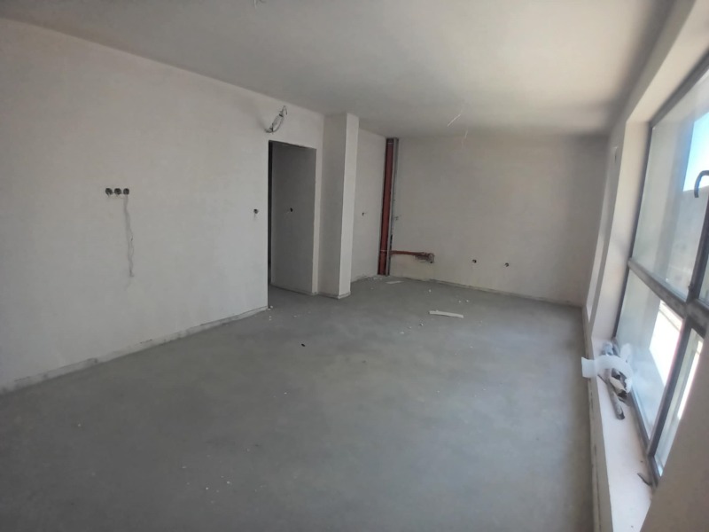 Продава 2-СТАЕН в град Шумен, 5-ти полк - 77 кв.м / 112 056 € » 219 162.49 лв., ЕСТЕРА ЕСТЕЙТ