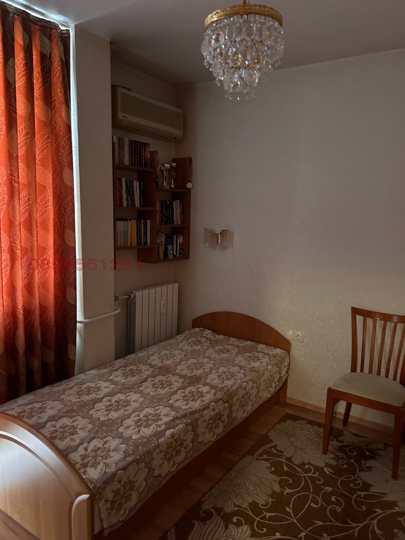 Продава 2-СТАЕН, гр. Плевен, 9-ти квартал, снимка 12 - Апартаменти - 52786104