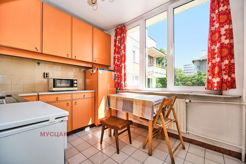 Продава 3-СТАЕН, гр. София, Лозенец, снимка 3 - Апартаменти - 52971442