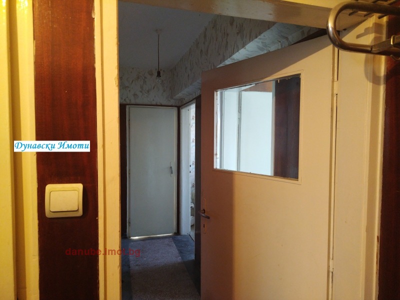 Продава 3-СТАЕН, гр. Русе, Широк център, снимка 3 - Апартаменти - 53129045