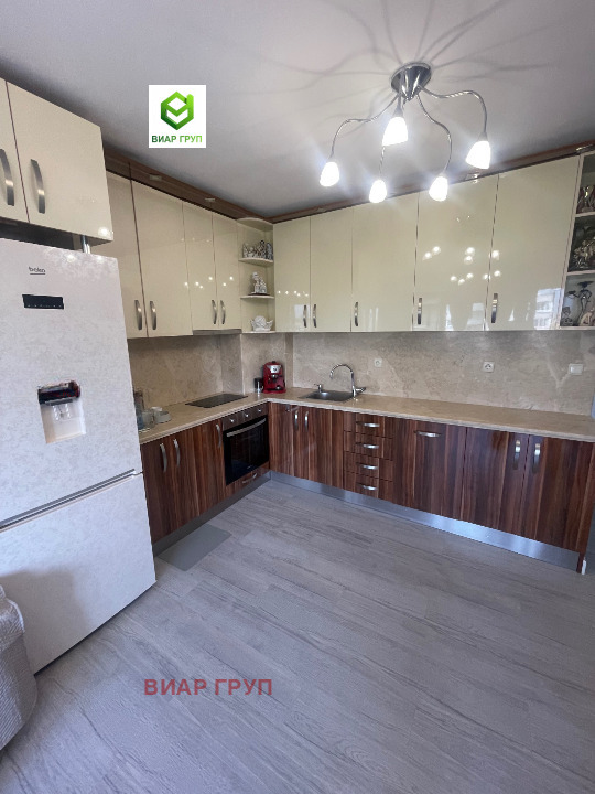 Продава 3-СТАЕН, гр. Пловдив, Младежки Хълм, снимка 3 - Апартаменти - 56165810
