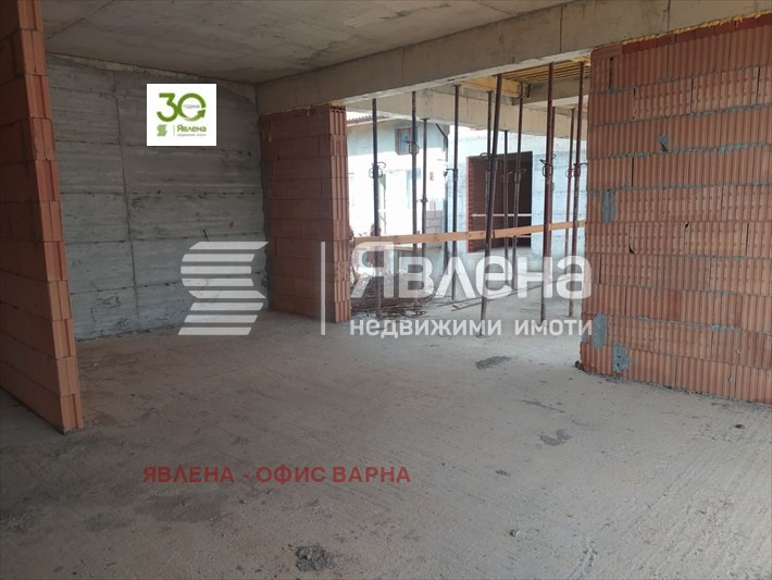 Продава 4-СТАЕН, гр. Варна, Бриз, снимка 4 - Aпартаменти - 49228039