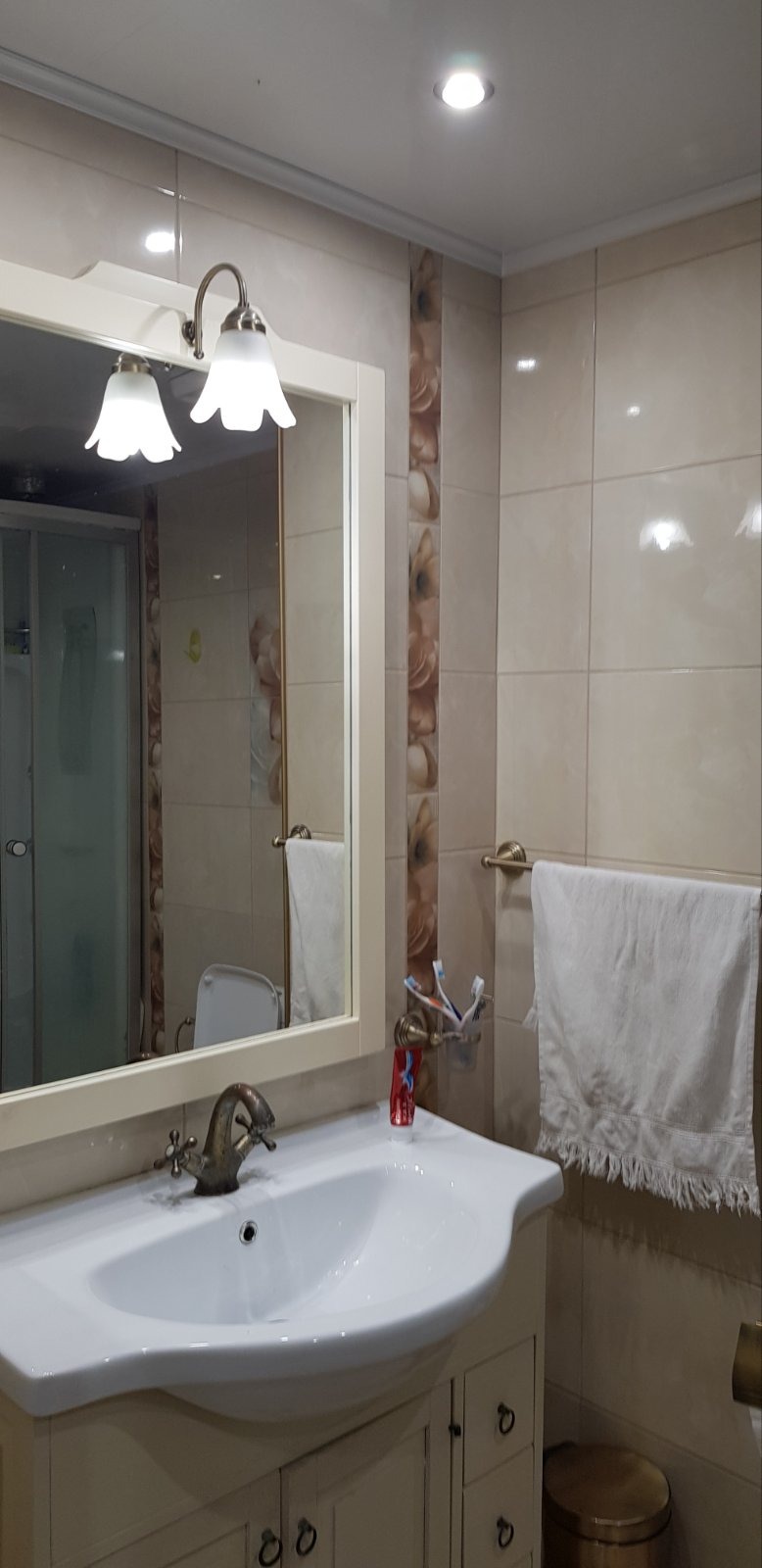 Продава МНОГОСТАЕН, гр. Стара Загора, Център, снимка 11 - Aпартаменти - 49206591