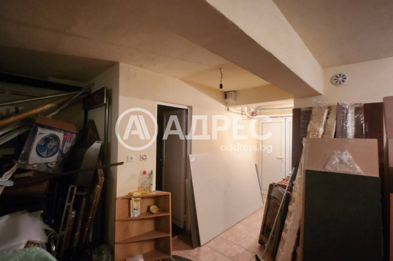 Til salgs  Butikk Sofia , Belite brezi , 59 kvm | 57200642 - bilde [8]