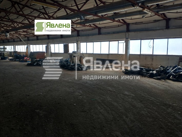 Продава ПРОМ. ПОМЕЩЕНИЕ, с. Литаково, област София област, снимка 6 - Производствени сгради - 53078658