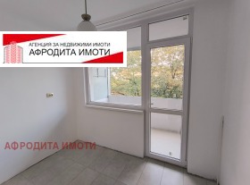 Продава 2-стаен град Стара Загора Център - [1] 