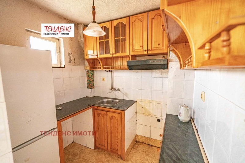 Продава 3-СТАЕН, гр. Кърджали, Център, снимка 3 - Aпартаменти - 48068123