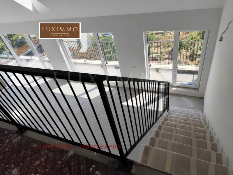 Na prodej  Mezonet Varna , Izgrev , 197 m2 | 46977407 - obraz [2]
