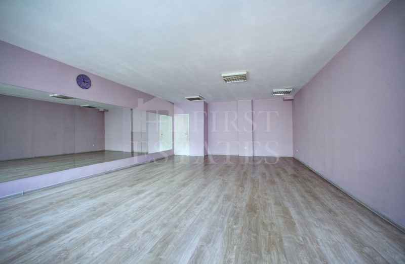 Eladó  Hivatal Sofia , Manastirski livadi , 110 négyzetméter | 21049154 - kép [2]