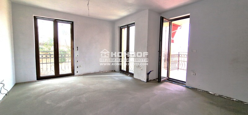 De vânzare  1 dormitor Plovdiv , Țentâr , 68 mp | 53650459 - imagine [5]