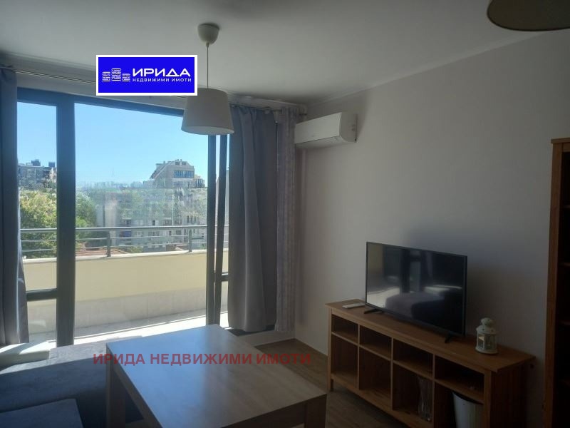 Na prodej  1 ložnice Sofia , Centar , 72 m2 | 27931486