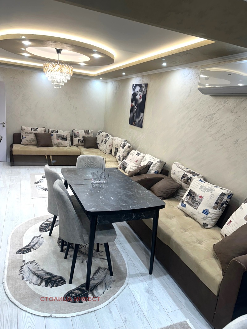 Продава 2-СТАЕН, гр. Русе, Чародейка - Север