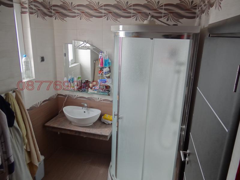 Продава КЪЩА, с. Струмяни, област Благоевград, снимка 13 - Къщи - 53194635