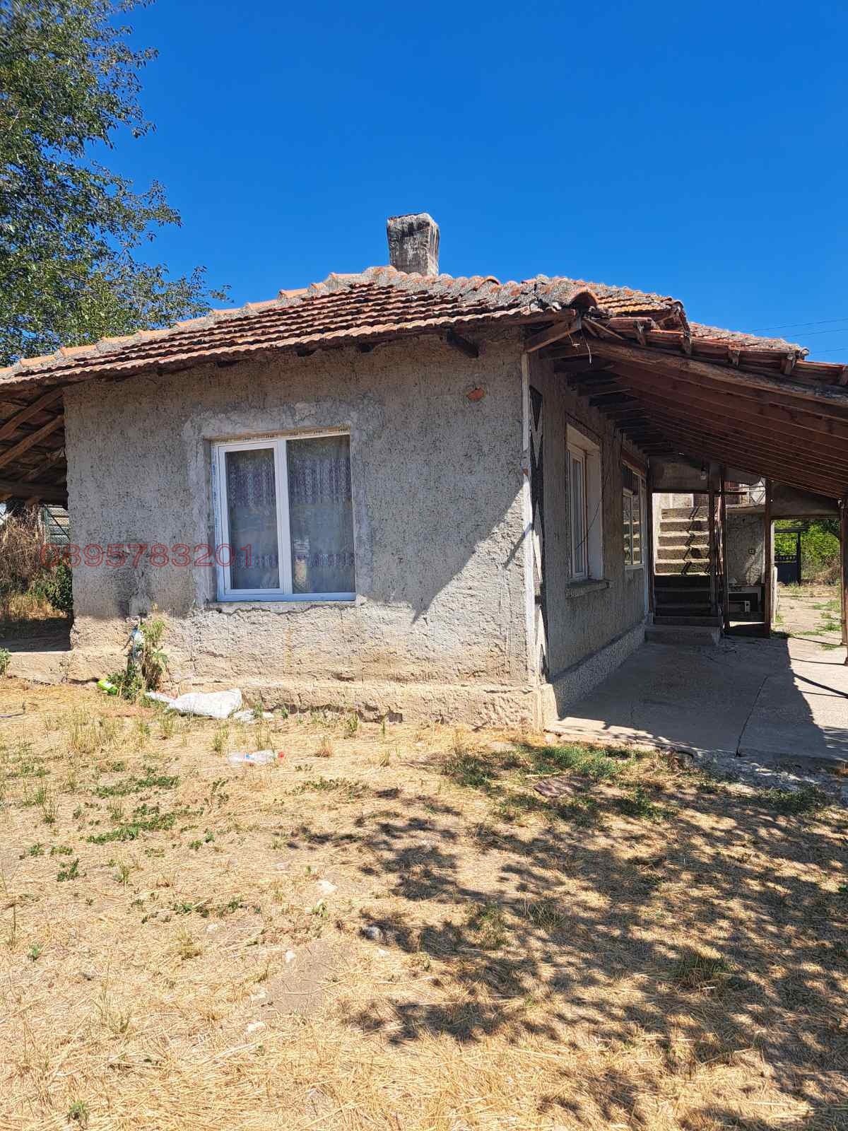 Продава КЪЩА, с. Веселец, област Разград, снимка 2 - Къщи - 55802423