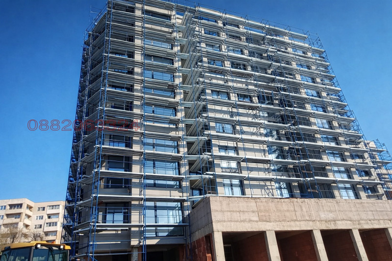 Продава 3-СТАЕН в град София, Люлин 6 - 100 кв.м / 243 000 € » 475 266.69 лв.