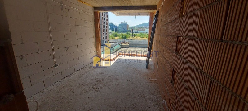 Til salgs  2 soverom Sofia , Mladost 4 , 92 kvm | 83515227