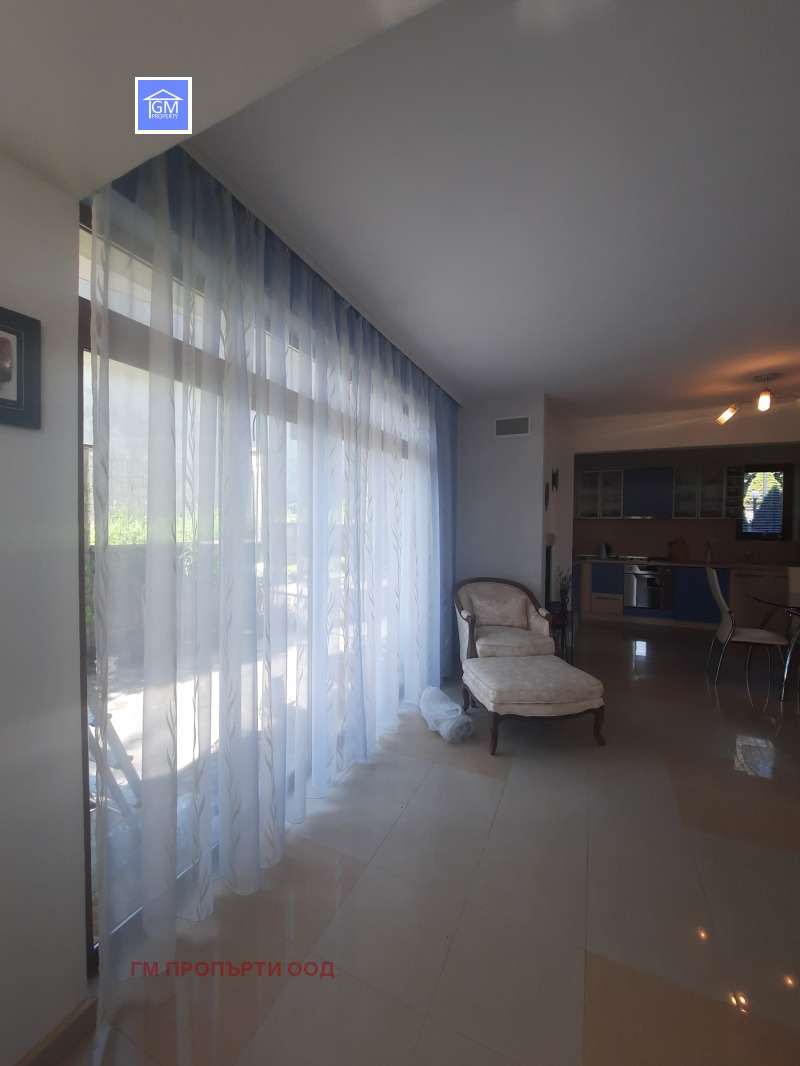 En venta  Casa región Dóbrich , Balchik , 250 metros cuadrados | 73611401 - imagen [4]