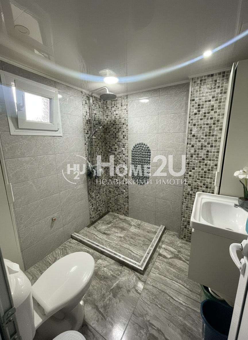 Продава КЪЩА, гр. Долни чифлик, област Варна, снимка 9 - Къщи - 55176214