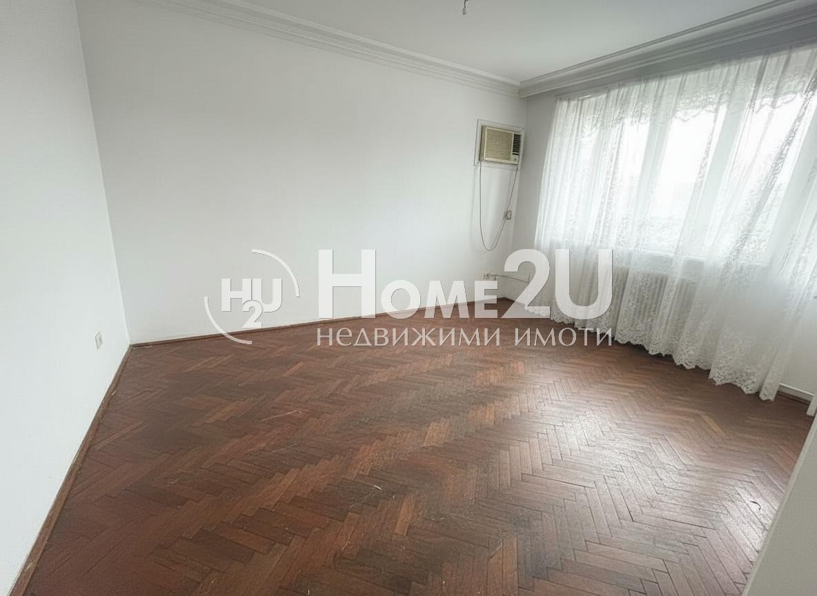Продава КЪЩА, гр. Долни чифлик, област Варна, снимка 14 - Къщи - 55176214