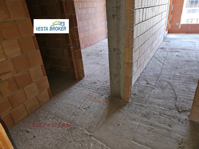 Продава 2-СТАЕН в град Кърджали, Възрожденци - 80 кв.м / 70 000 € » 136 908.10 лв., ВЕСТА БРОКЕР