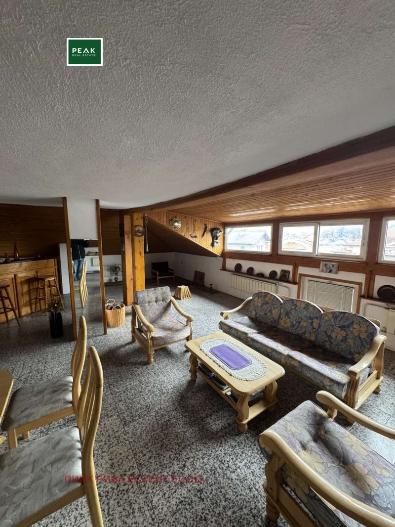Продава САМОСТОЯТЕЛНА СГРАДА в област София, гр. Ихтиман - 410 кв.м / 250 000 € » 488 957.50 лв., ПИЙК РИЪЛ ЕСТЕЙТ ЕООД